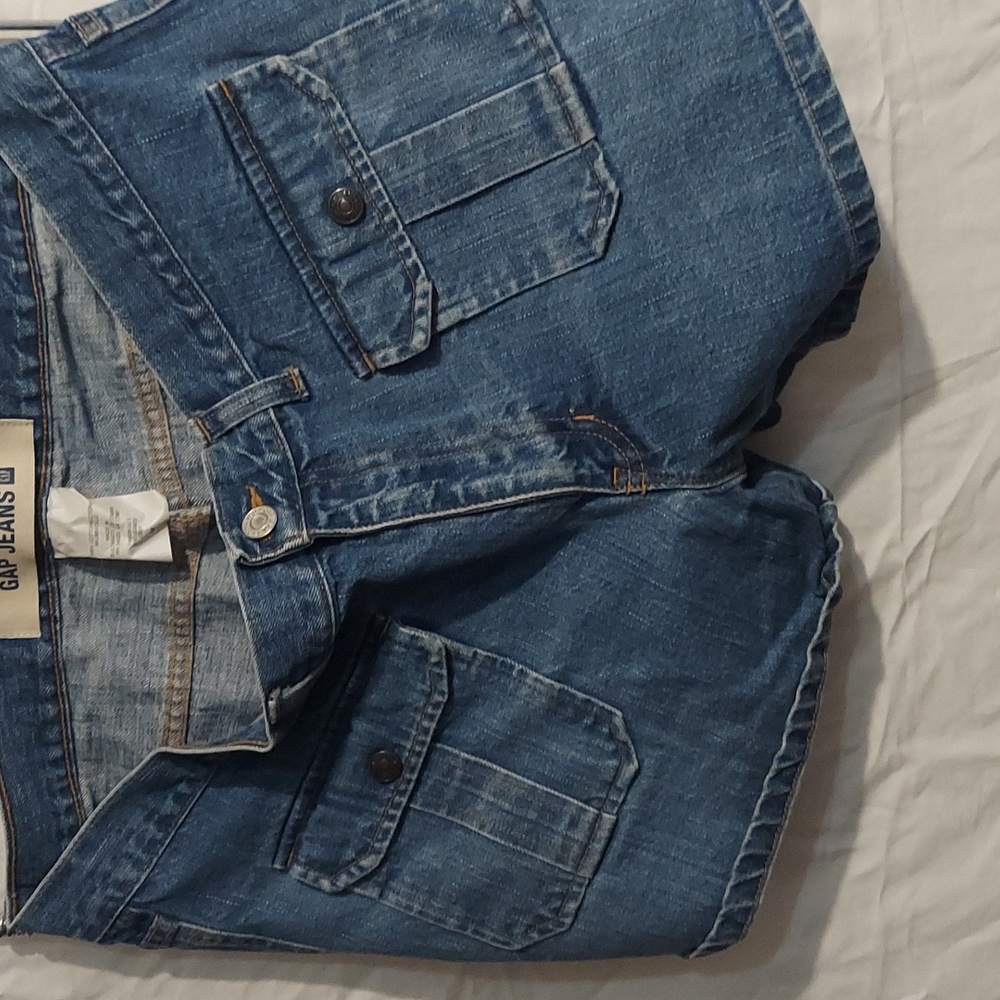Gap Jean short